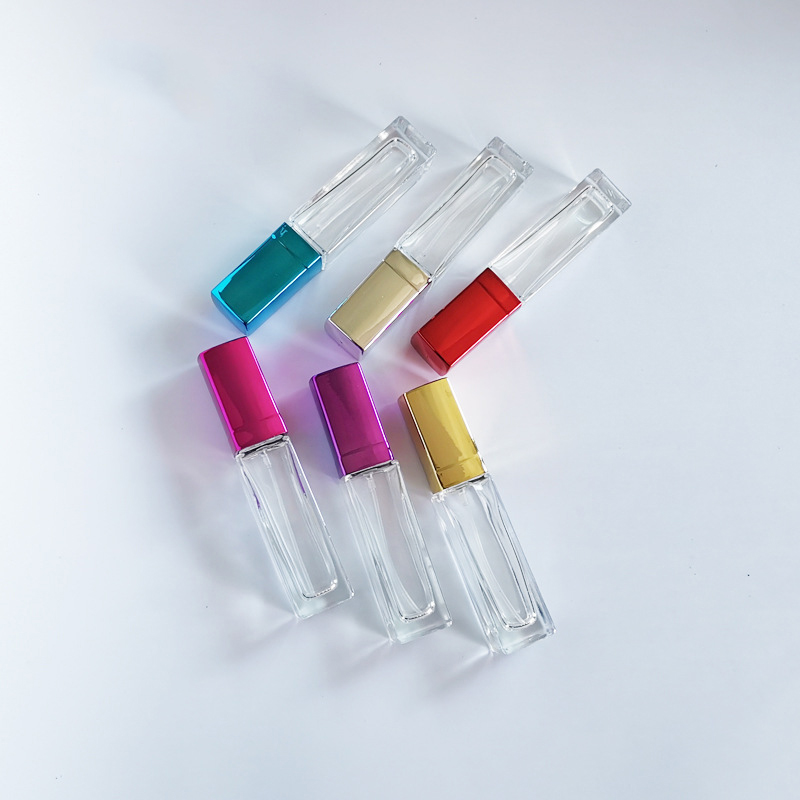 20ml low MOQ portable travel cosmetic glass bottle color cap transparent spray square perfume bottle