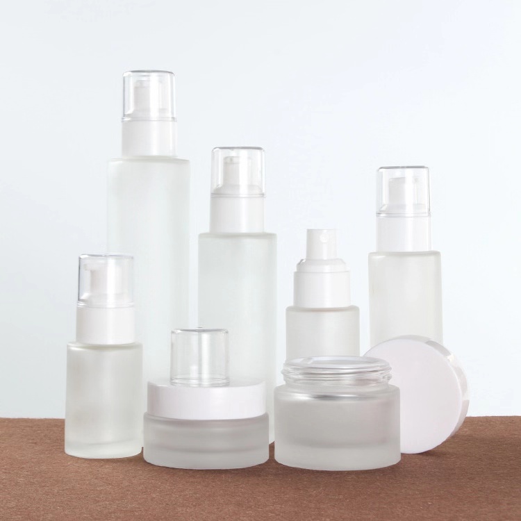20ml30ml40ml60ml80ml100ml120ml Frosted cosmetics glass bottle set with white pump