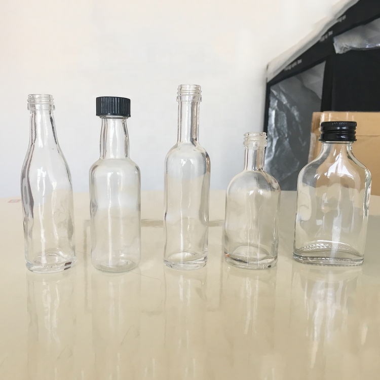 22mm Neck 50ML Flask Miniature Glass Bottle For Whisky Gin Vodka Gift Set