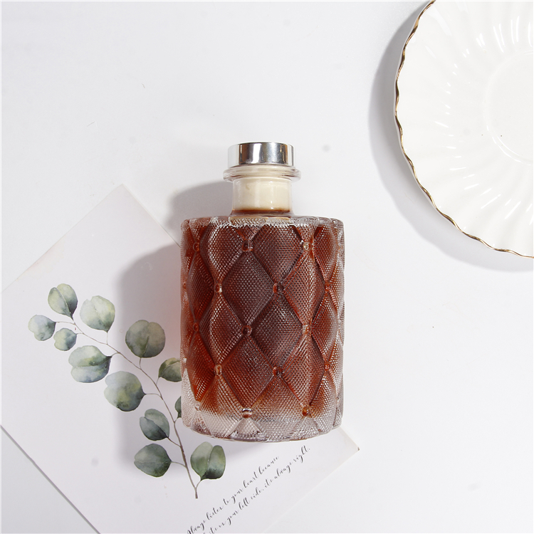 250 ML New Design Round Glass Bottle For Wine Beverage Glass With Aluminum Cork And Plug