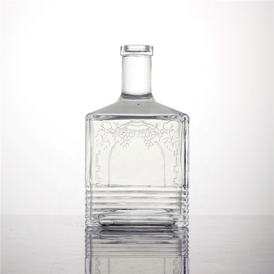 250 ml 500 ml high weight square clear empty spirits vodka whiskey rum gin extra flint embossed glass bottles