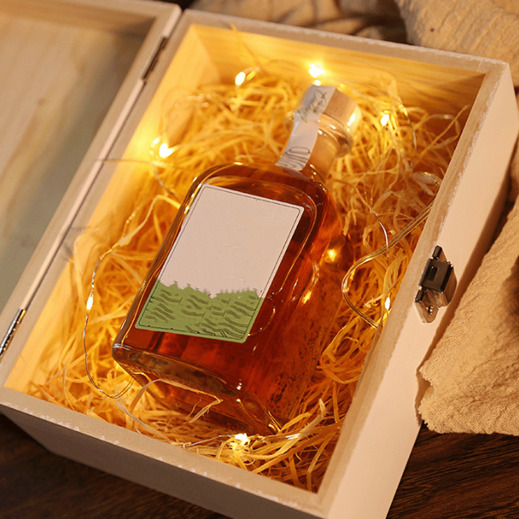 250ML Small Square Glass Bottle With Cork Lid For Whisky Vodka Rum Gin