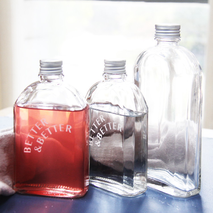 250Ml Clear Flat Empty Glass Wine/ Liquor Bottle For Vodka With Plastic Screw Cap