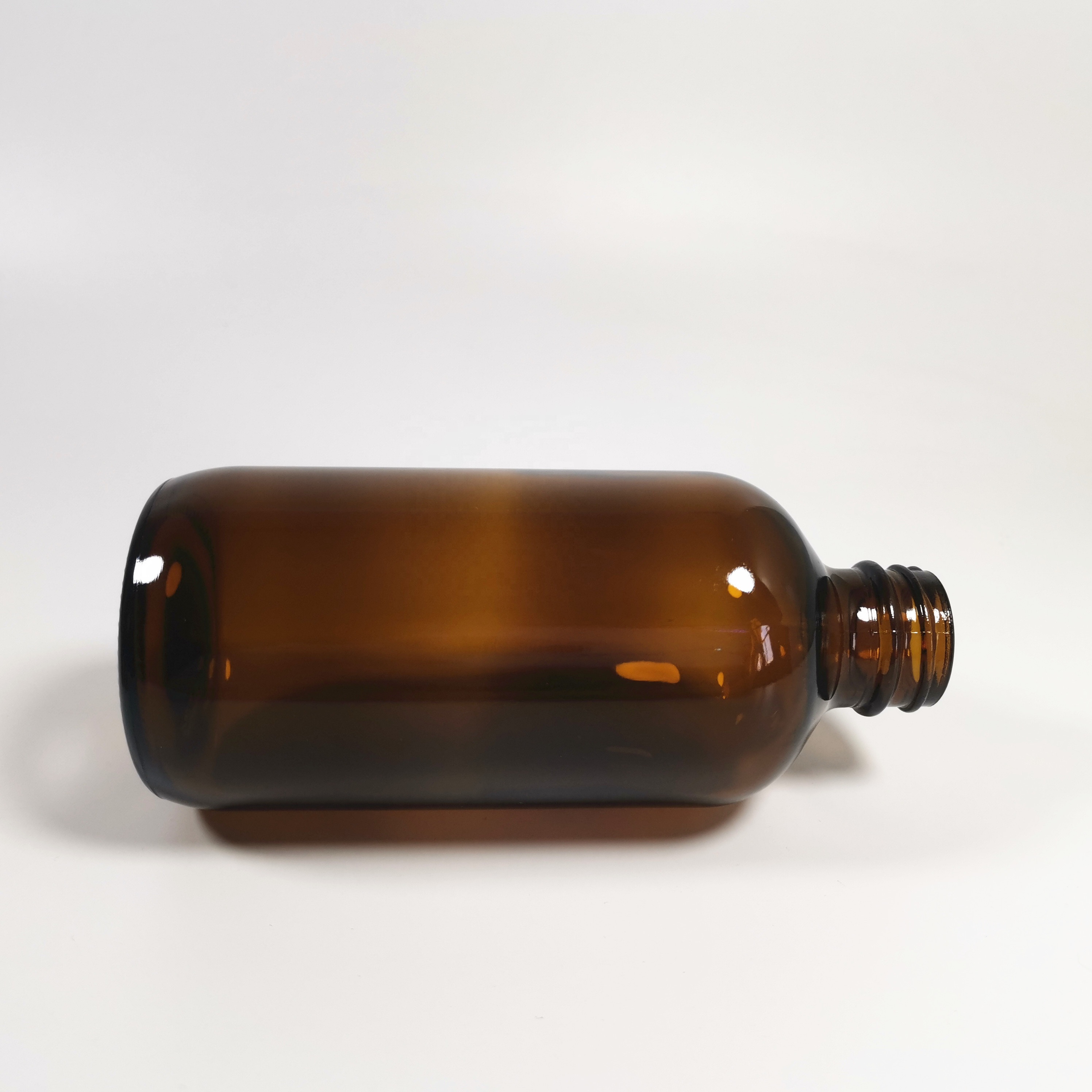 250cc Amber boston round glass bottle for oil Medicine