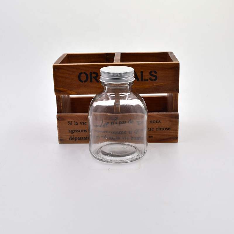 250ml 350ml 500ml clear round milk tea glass beverage bottle cold pressed juice wine drinking bottles with metal screw lid