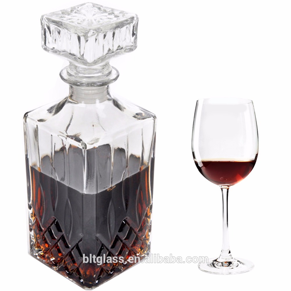 250ml 500ml 1000ml Antique Square Shape Clear Glass bottle Wine decanter for Beer Whisky