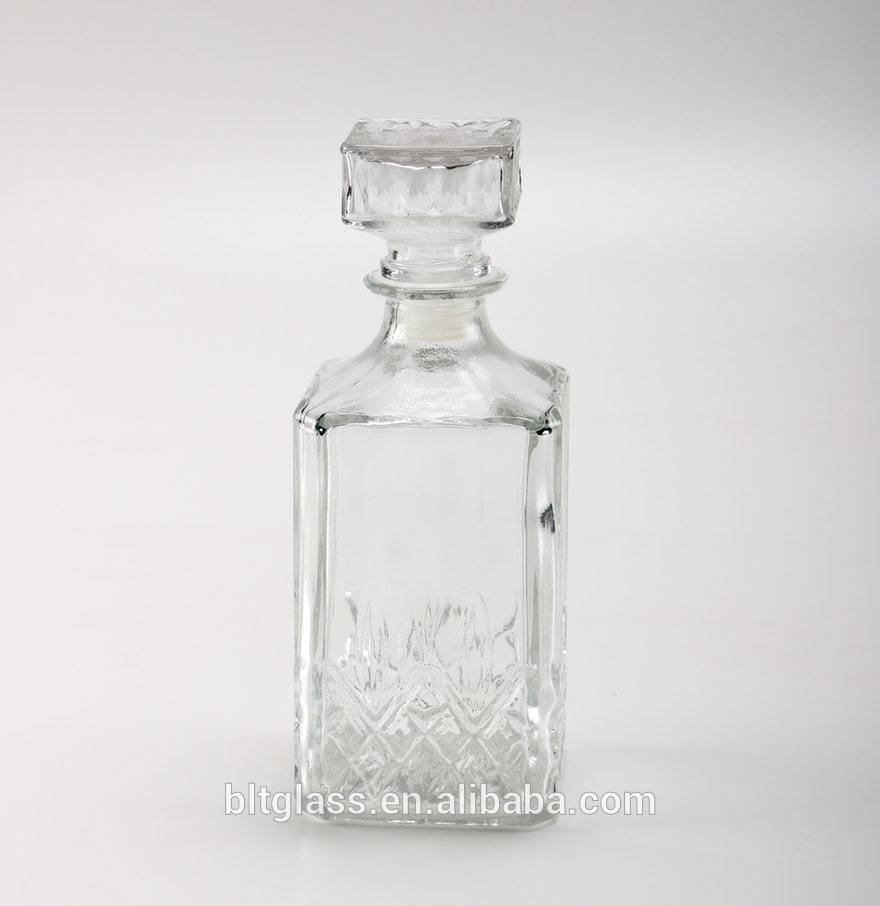 250ml 500ml 1000ml Antique Square Shape Clear Glass bottle Wine decanter for Beer Whisky