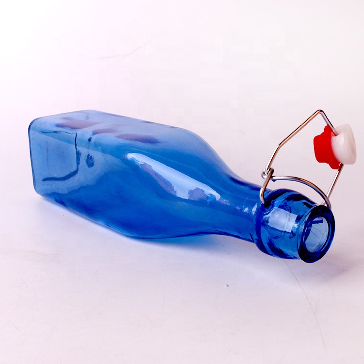 250ml 500ml 1000ml series square glass Le buckle bottle with clip cap