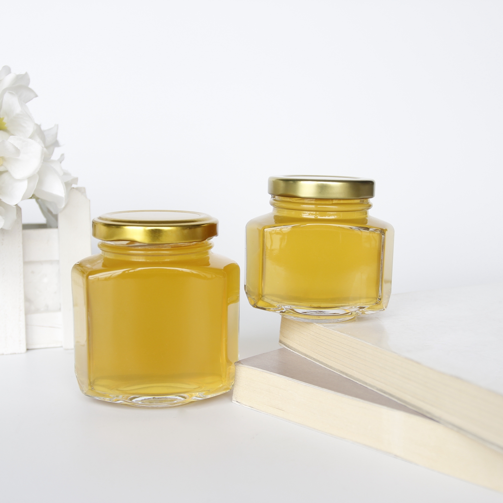 250ml 500ml 700ml Square Hexagon Glass Honey Jar With Metal Lids For Jam