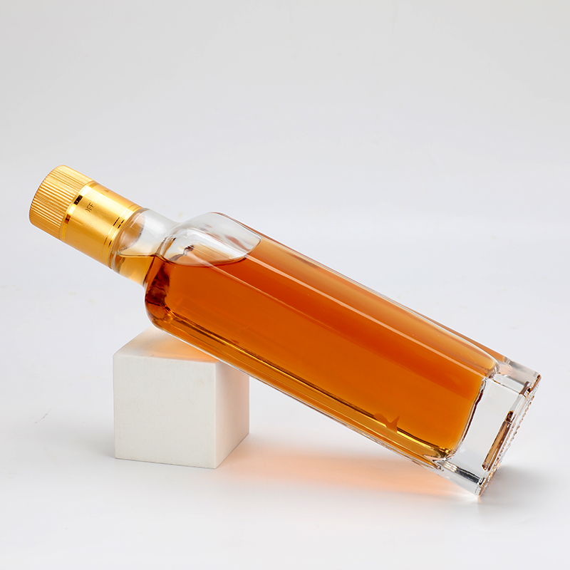 250ml 500ml 750ml Square Bottle Transparent Edible Olive Oil Glass Bottle With Metal Screw Cap