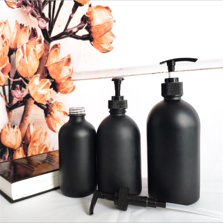 250ml 500ml Frosted black boston round spray glass bottle