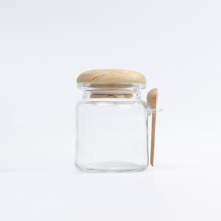 250ml 500ml Glass Jars For Salt Sugar Condiment With Wood lids and Wooded Spoon
