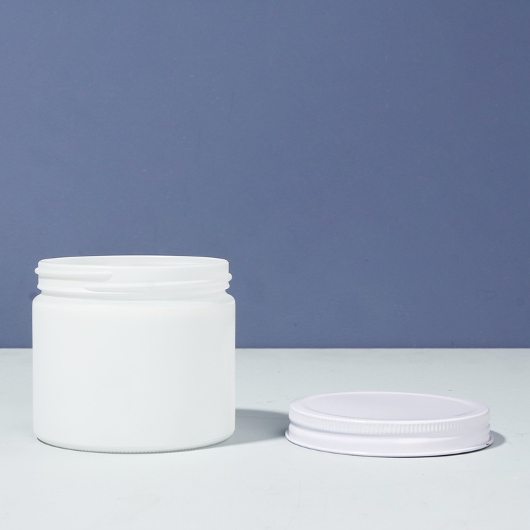 250ml 8oz White Wide Mouth Empty Hot Sale Custom Straight Side Round Jars Glass Cosmetic Glass Face Cream Jar With Metal Lids