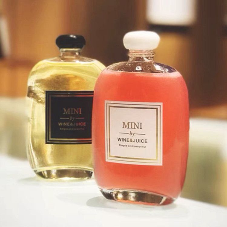 250ml Cheap Cute Flat Round Eco Friendly Clear cold pressed Glass Juice drinks Bottle