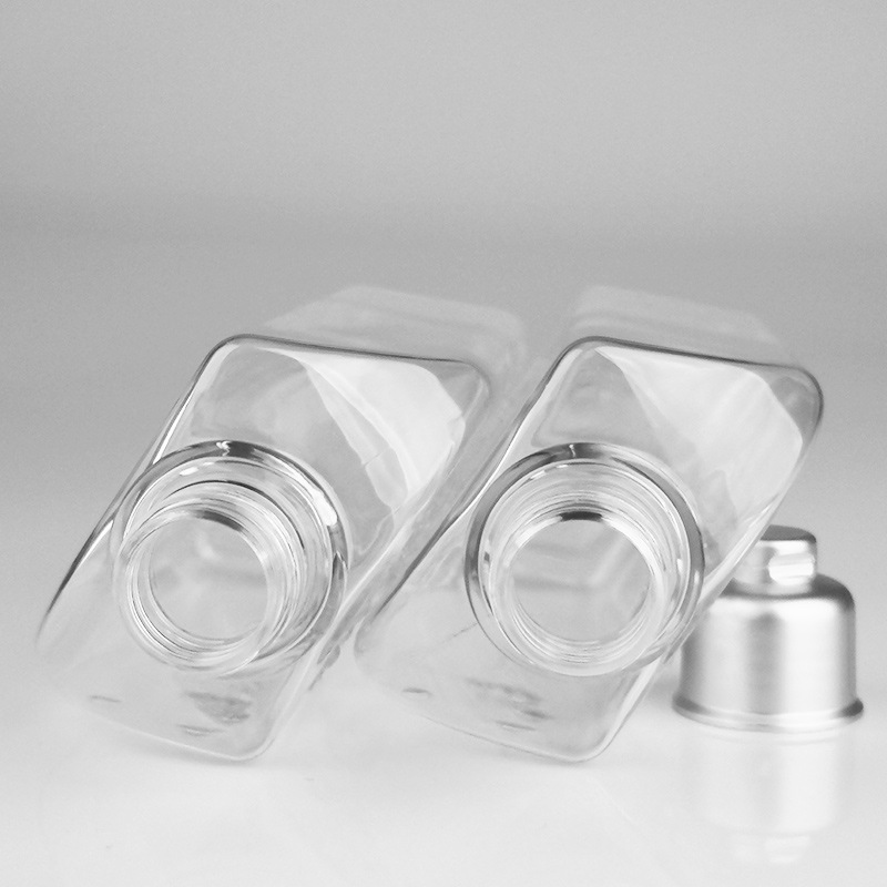 250ml Latex Bottle Shea Plastic Bottle With Clatter Cap