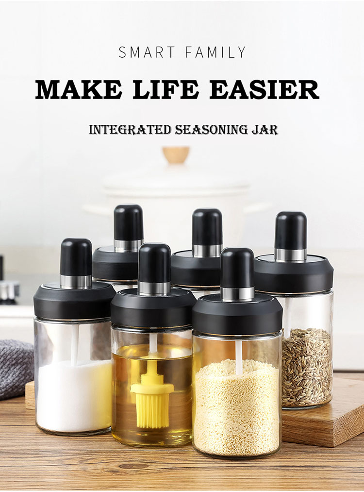 250ml Spoon and lid integrated Lead-free seasoning glass storage bottle kitchen glass spice jar with spoon brush