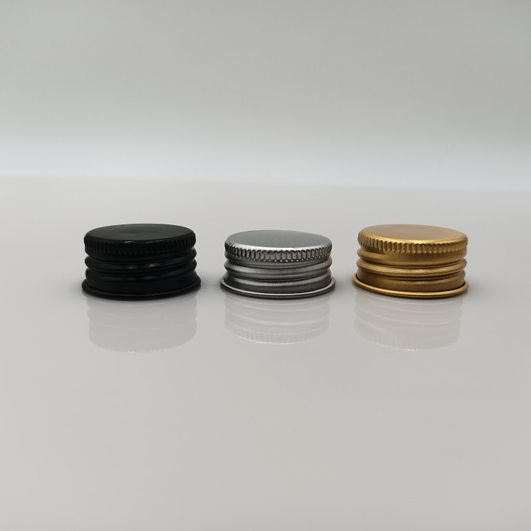 250ml clear Boston round glass bottle tonic syrup glass bottle with black, silver and golden metal lid