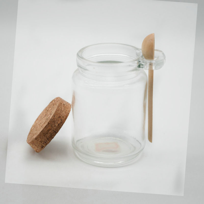 250ml pudding glass jar with cork lid with wood spoon