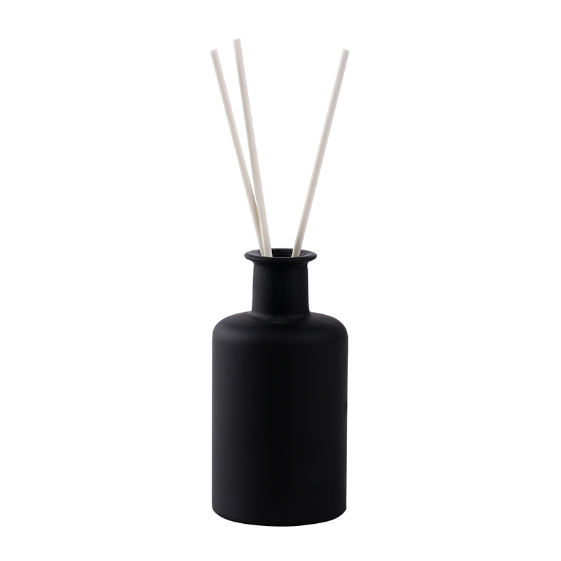 250ml round painted matt black white glass diffuser bottle