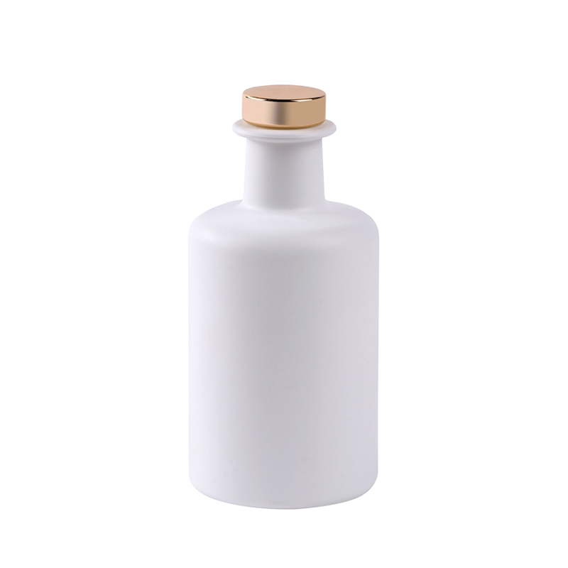 250ml round painted matt black white glass diffuser bottle