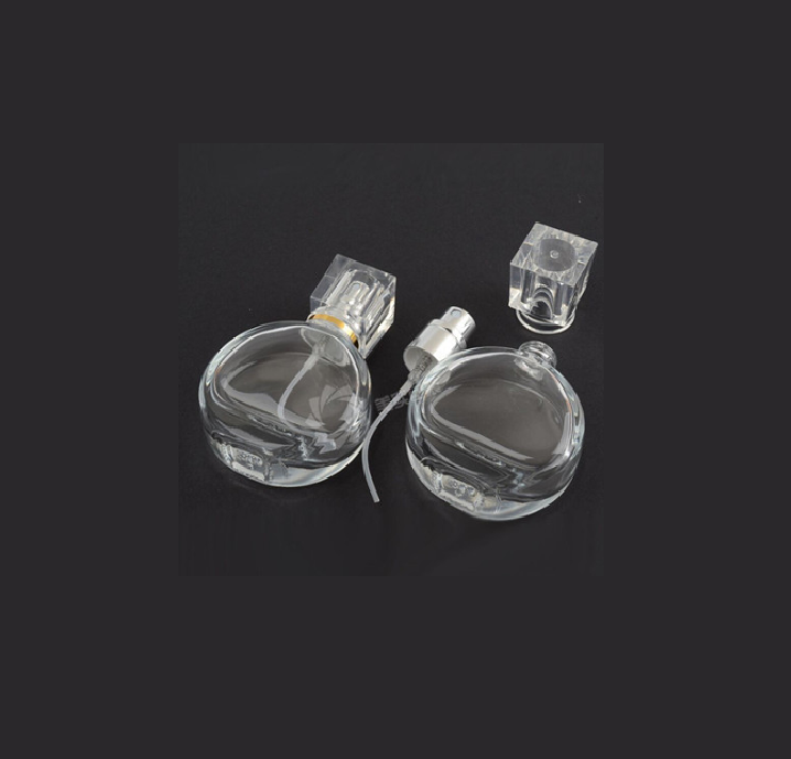 25ml 30ml 50ml Small Delicate Flat Round Transparent Factory Produced Glass Perfume Bottle