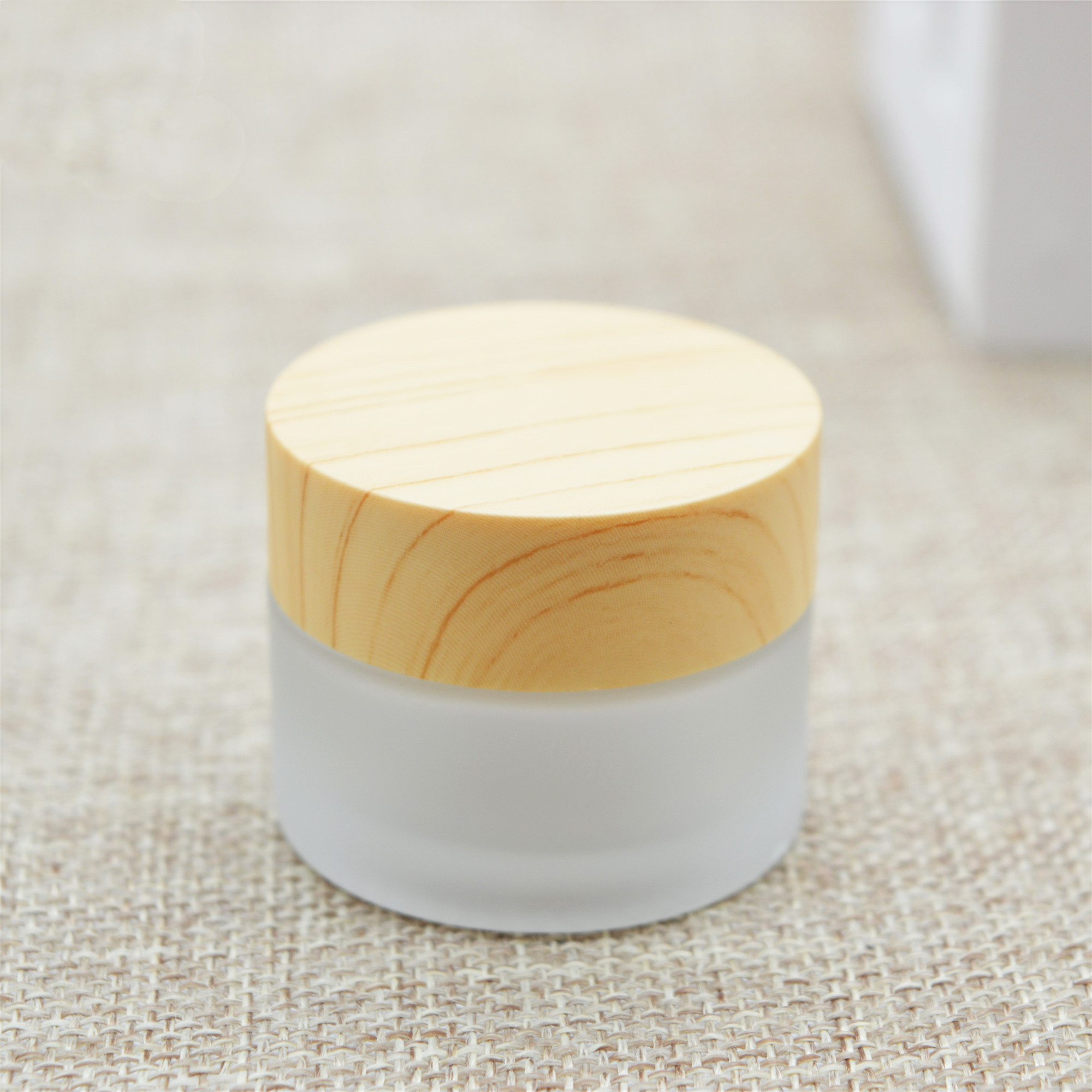 2oz 6ml For Creams And Lotions Frosted Glass Cosmetic Jar With Bamboo Lid