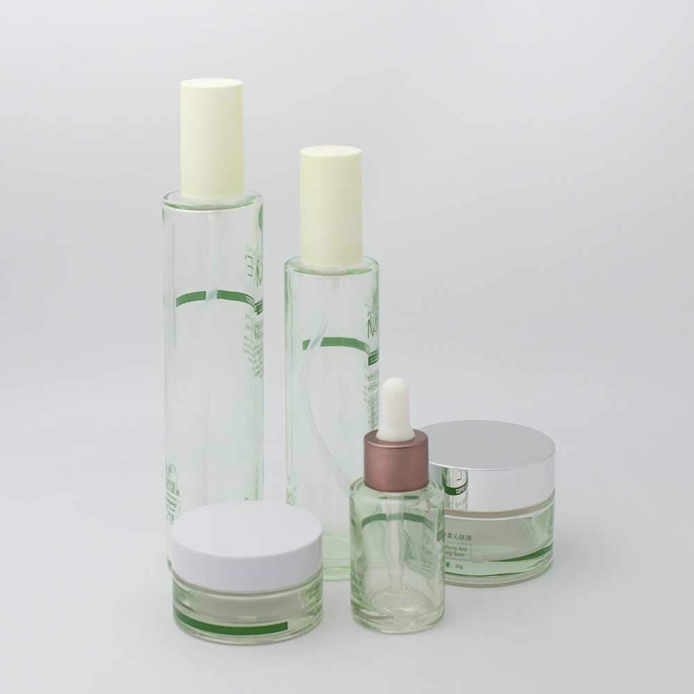 2oz glass essential oil spray bottle