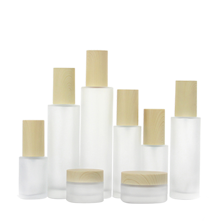 30/40/60/80/120ml Flat Shoulder Body Cream Jar Frosted Skincare Glass Lotion Bottles Cosmetics Sets with Wood Grain Cap