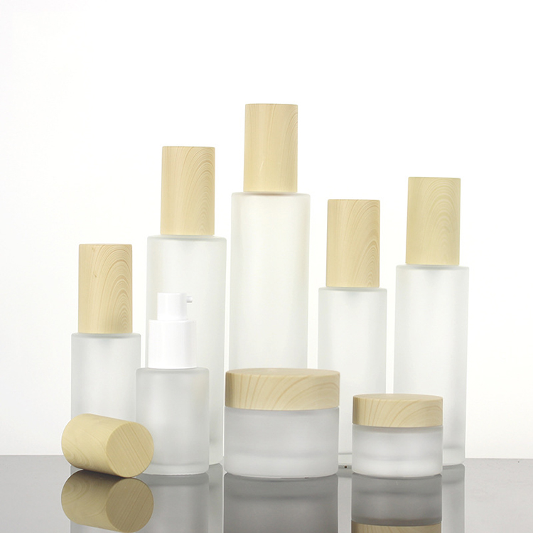 30/40/60/80/120ml Flat Shoulder Body Cream Jar Frosted Skincare Glass Lotion Bottles Cosmetics Sets with Wood Grain Cap