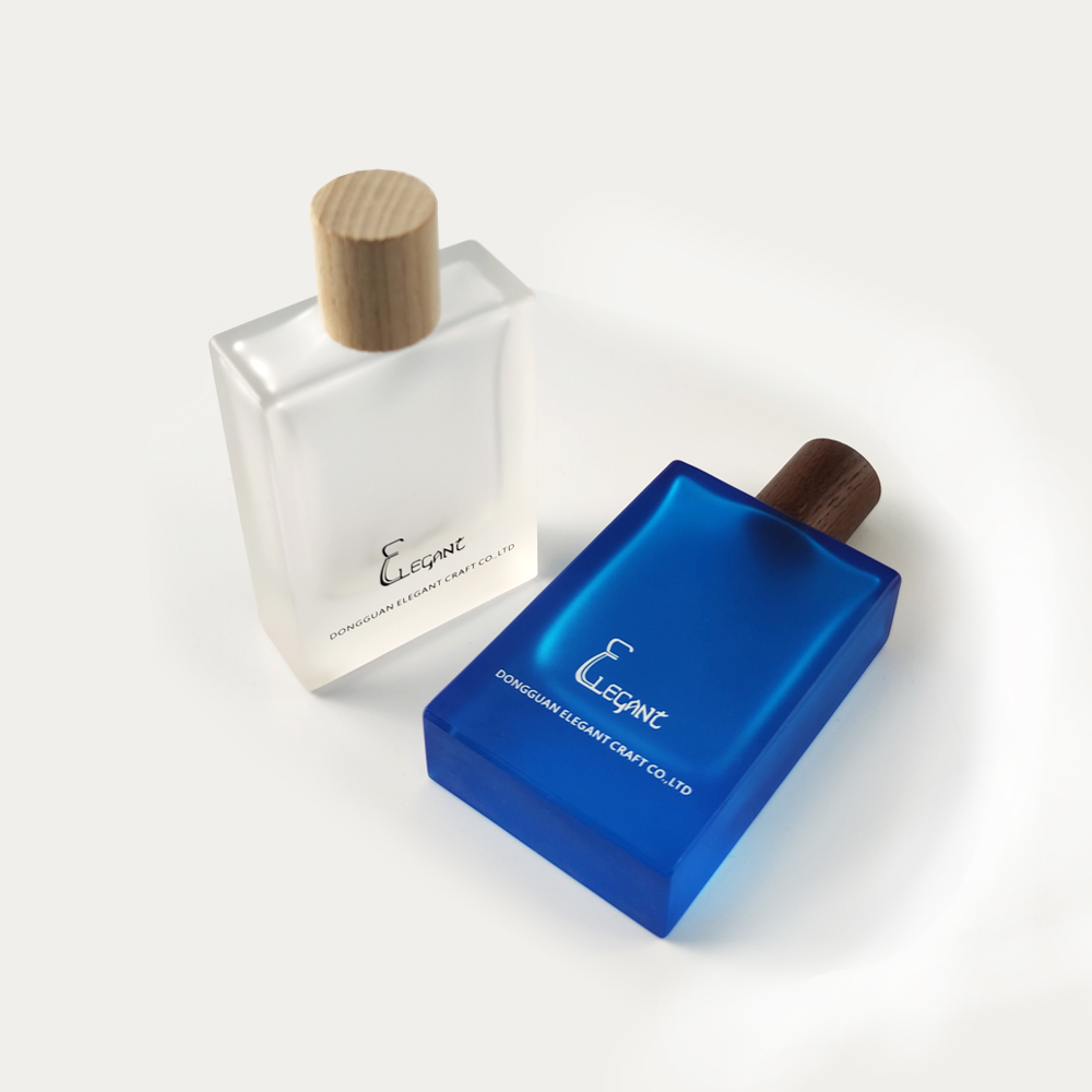 30/50/70/80ml high grade crystal clear glass square fragrance perfume oil cologne bottle with spray wooden cap