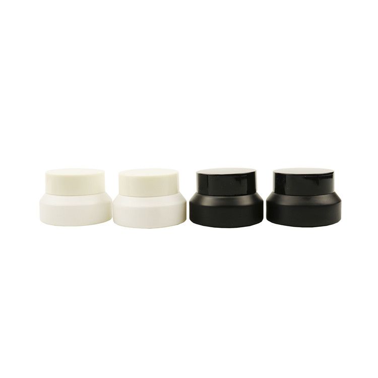 30 ml 50 ml 100 ml sloping shoulder matte black glass cosmetic jar with black plastic lid