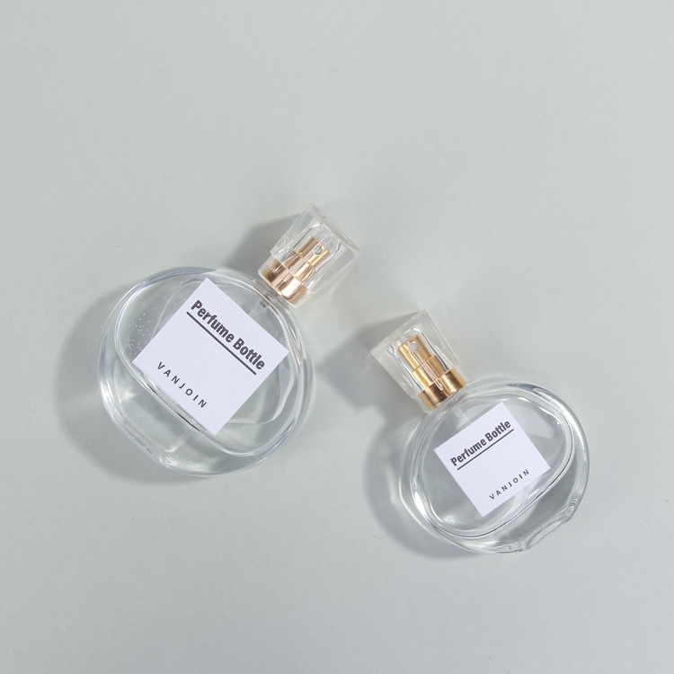 30 ml 50 ml Personal care empty round flat woman perfume glass bottles in bulk