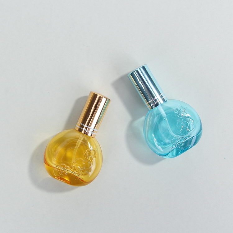 30 ml Custom red green yellow color painting spray perfume spray pump glass bottle with gold pump