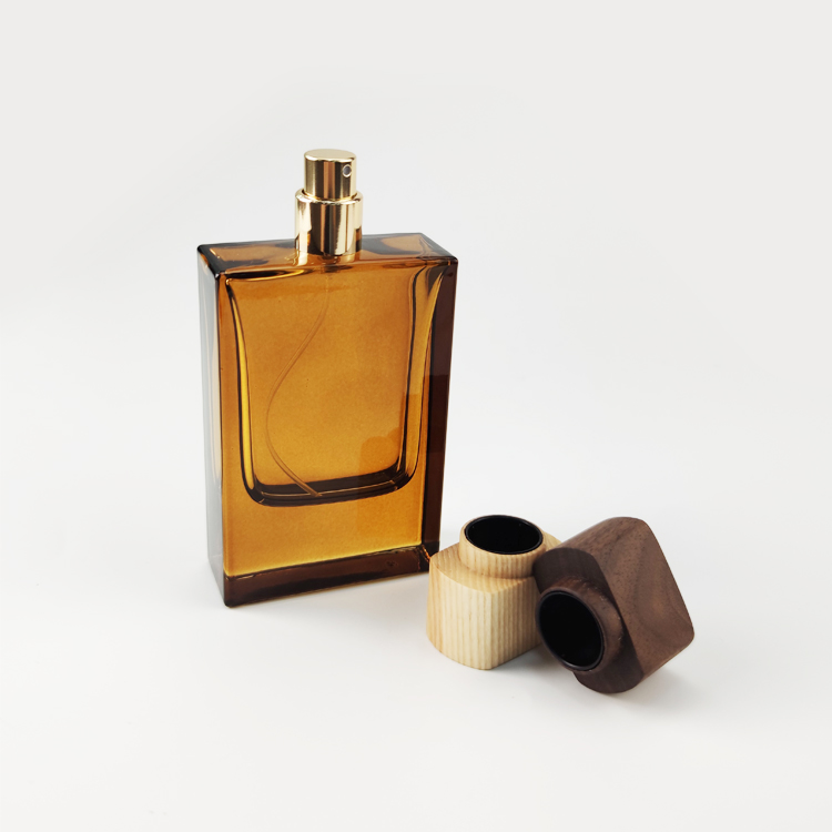 30ml~100ml square crystal clear glass cologne bottle with wooden lid