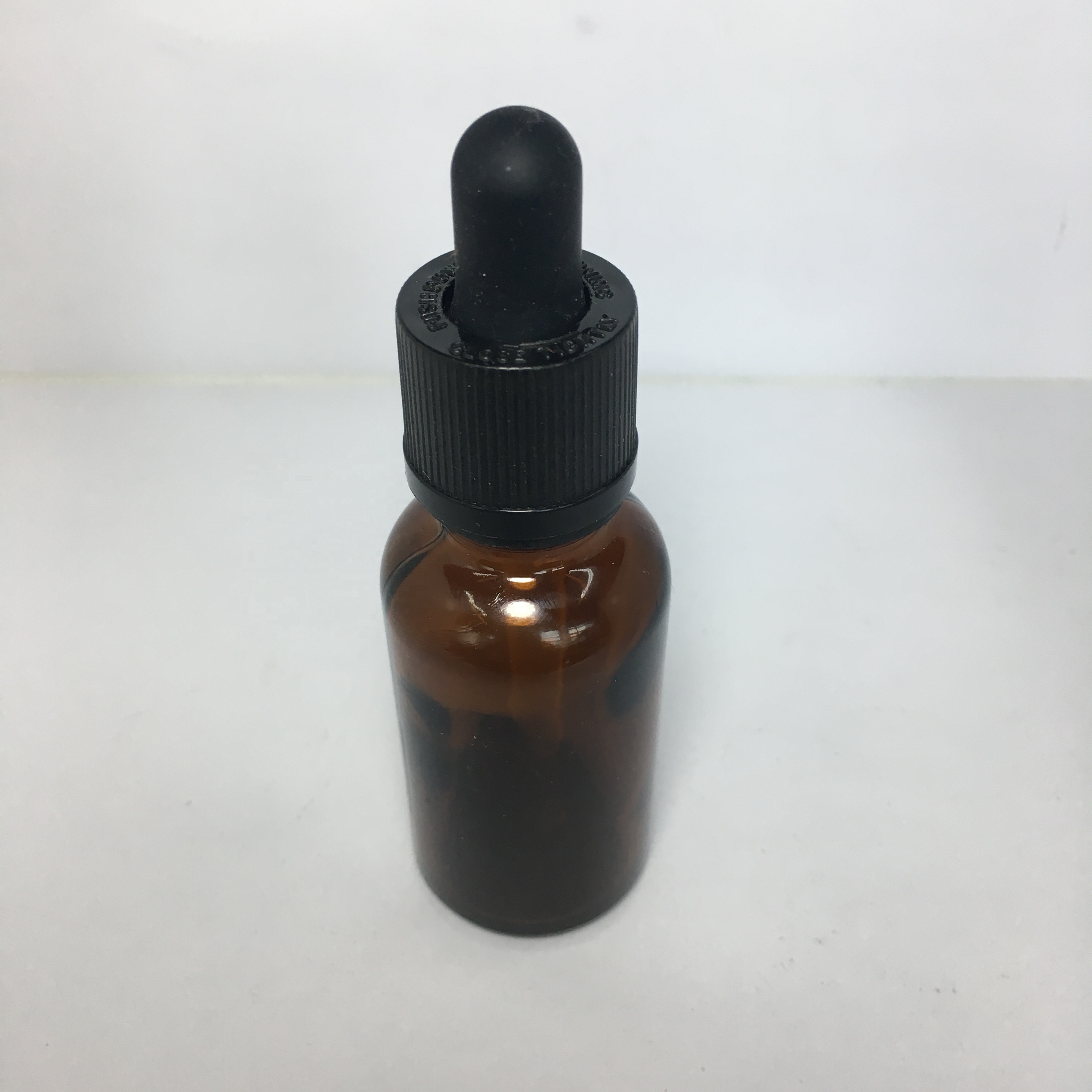 30ml 1oz amber essential oil glass bottle with child resistant and tamper evident glass dropper for cosmetic packaging