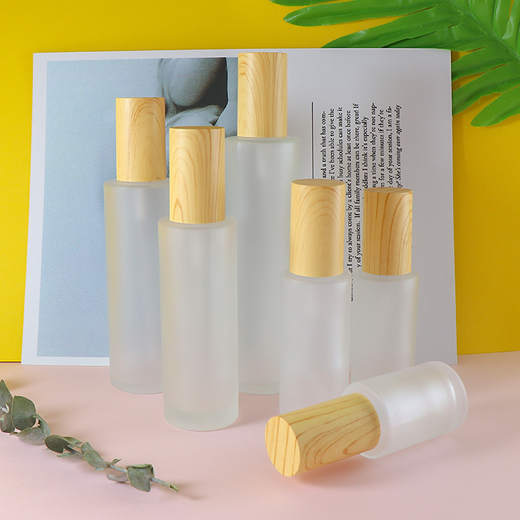 30ml 40ml 50ml 80ml 100ml 120ml Cosmetic glass frosted lotion cream bottle set with wooden cover