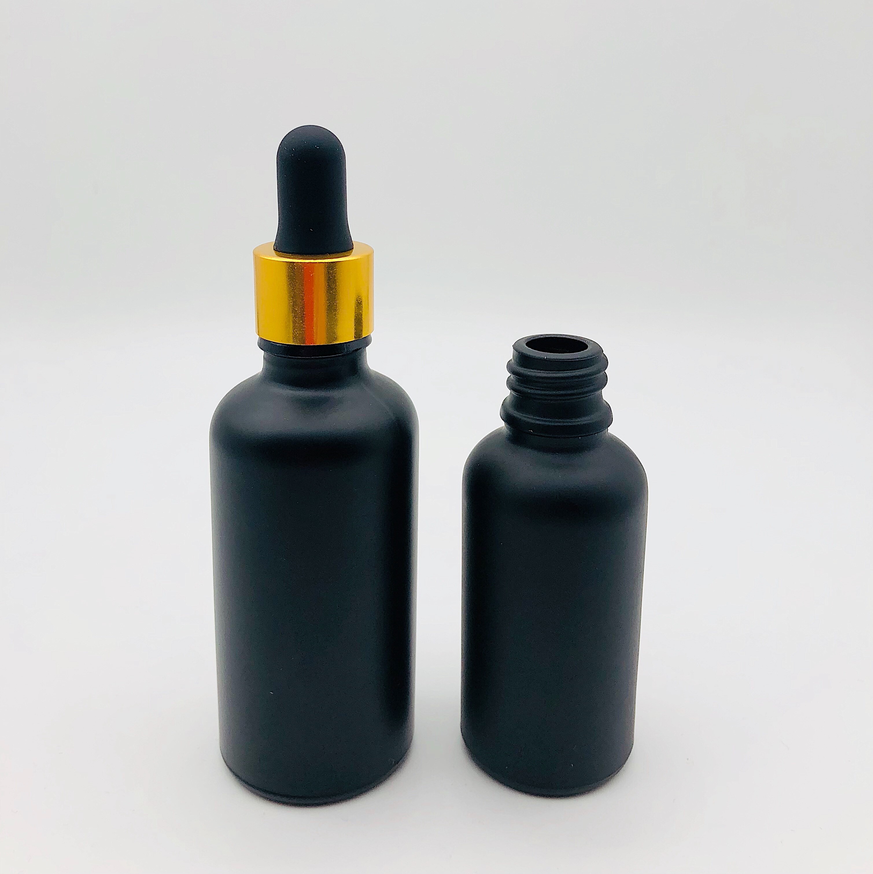 30ml 50ml 100 ml Essential Oil Glass Dropper Bottle Matte Black Glass Bottle with Bamboo Cap