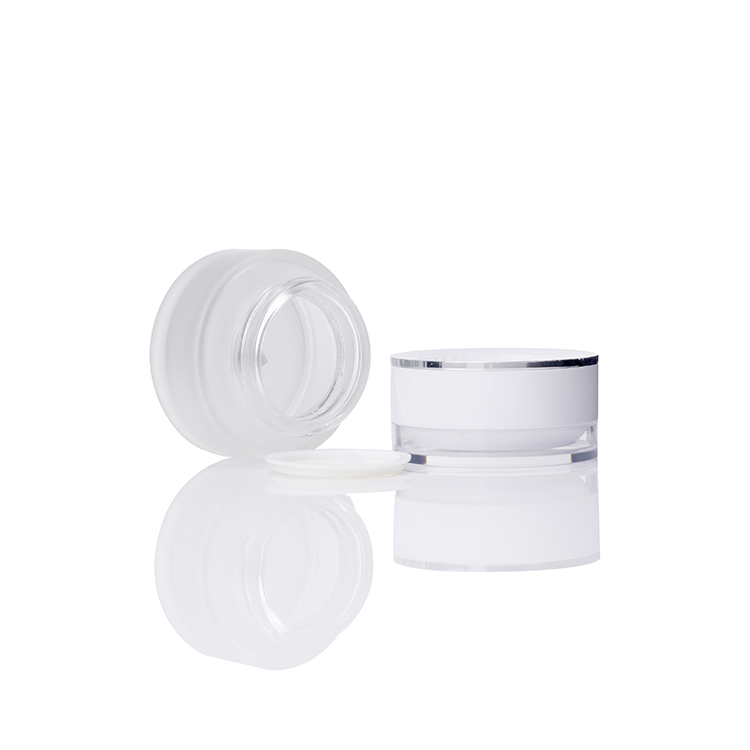 30ml 50ml 100ml 120ml 150ml round thick frosted matte white cosmetic packaging bottle for body lotion with plastic white pump