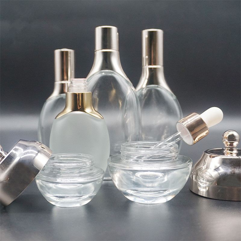 30ml 50ml 100ml 120ml Cosmetic Glass Essential Oil Bottle Factory with lotion pump 30ml 50ml Cosmetic Packaging Glass Jar