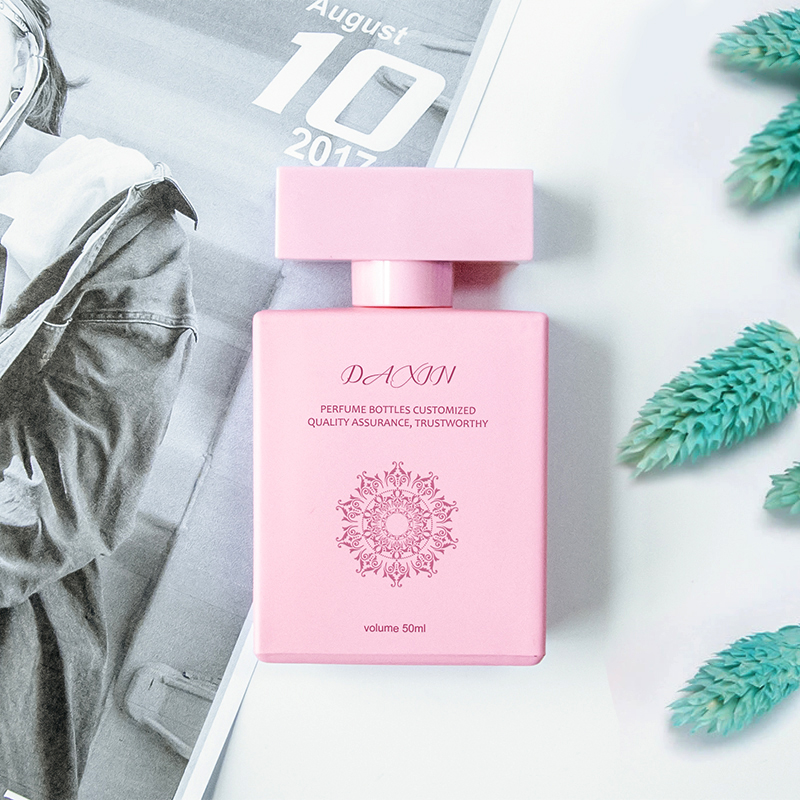 30ml / 50ml / 100ml Square Glass Perfume Bottles Spray Pink Perfume Bottle Wholesale