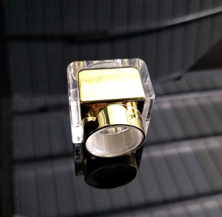 30ml 50ml 100ml Square Spray Glass Perfume Empty Bottle with sprayer pump