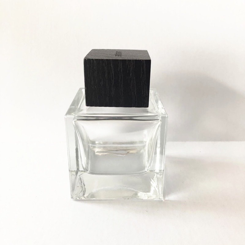 30ml 50ml 100ml ice cube Shape wooden lid Perfume Bottle Glass Crystal