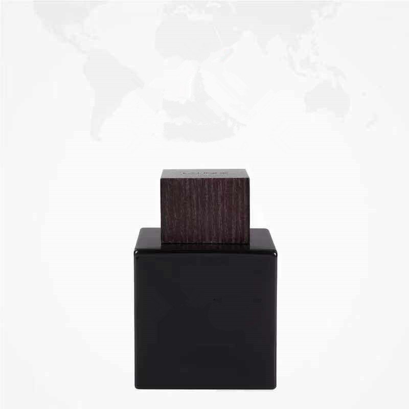 30ml 50ml 100ml ice cube Shape wooden lid Perfume Bottle Glass Crystal