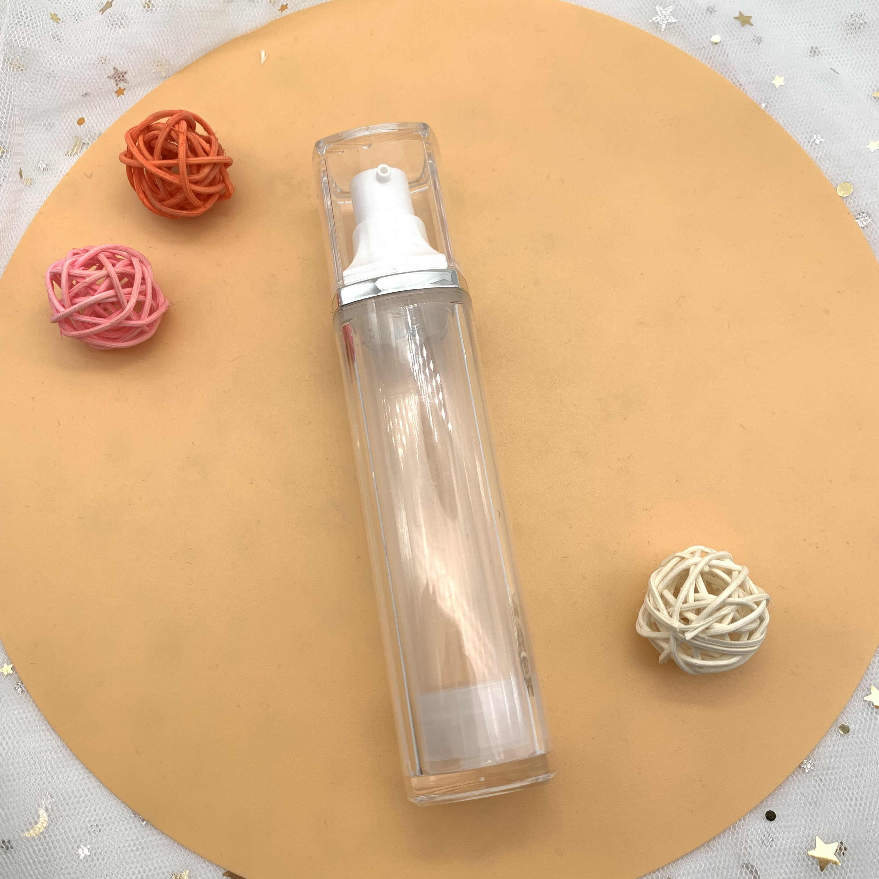 30ml / 50ml Double Layer Acrylic Vacuum Bottle