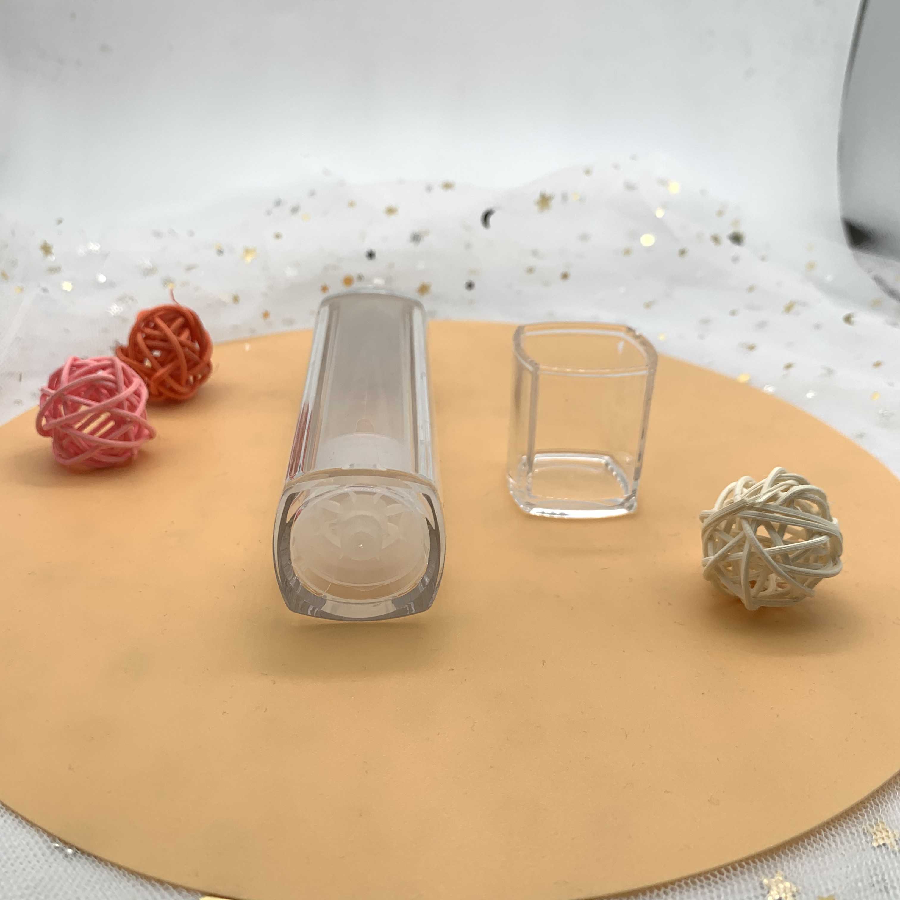 30ml / 50ml Double Layer Acrylic Vacuum Bottle