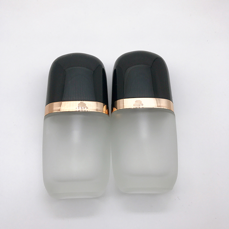 30ml Foundation Liquid Bottle Cosmetics Pressure Pump Transparent Glass Foundation Bottle