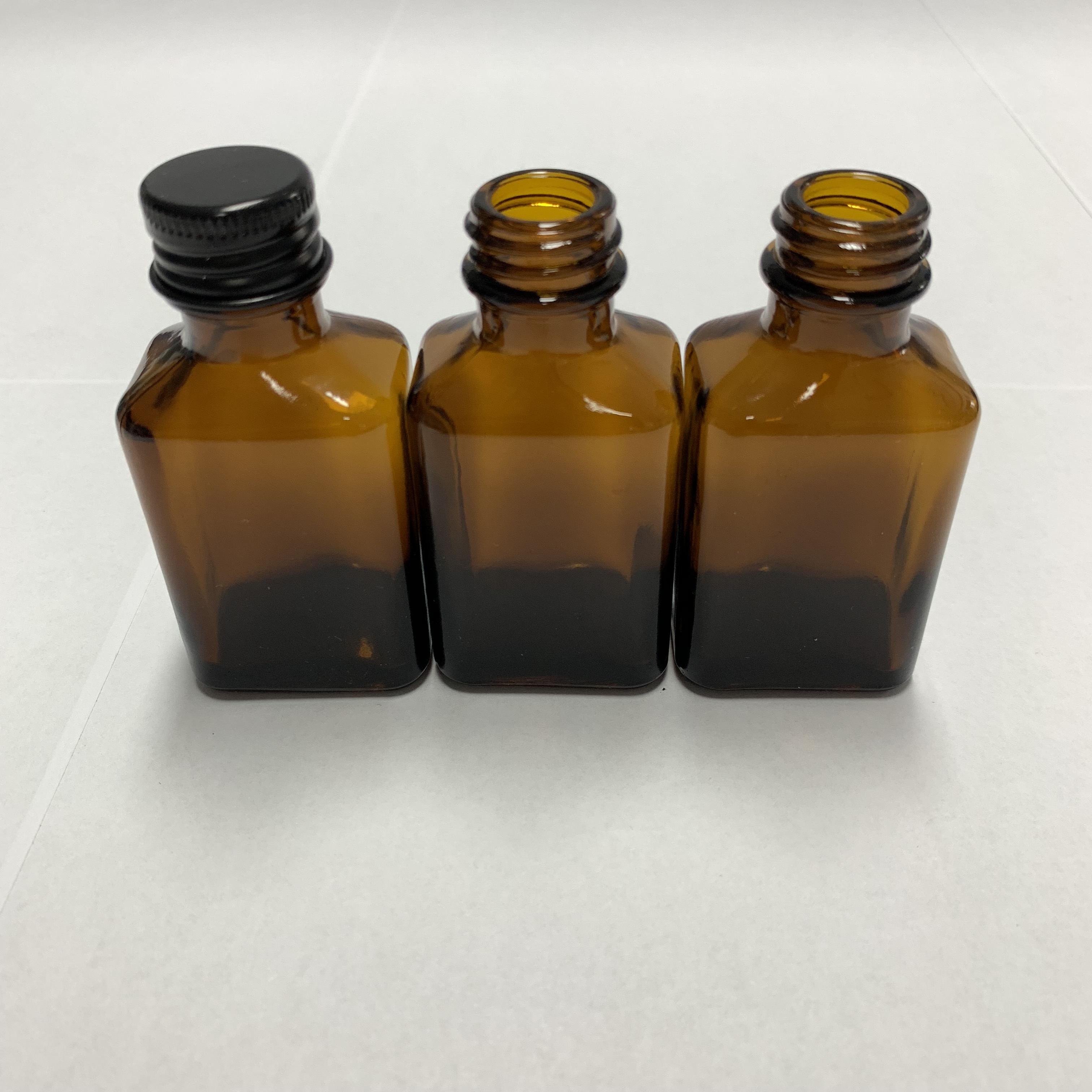30ml Mini amber flat square wine glass bottles with aluminum cap