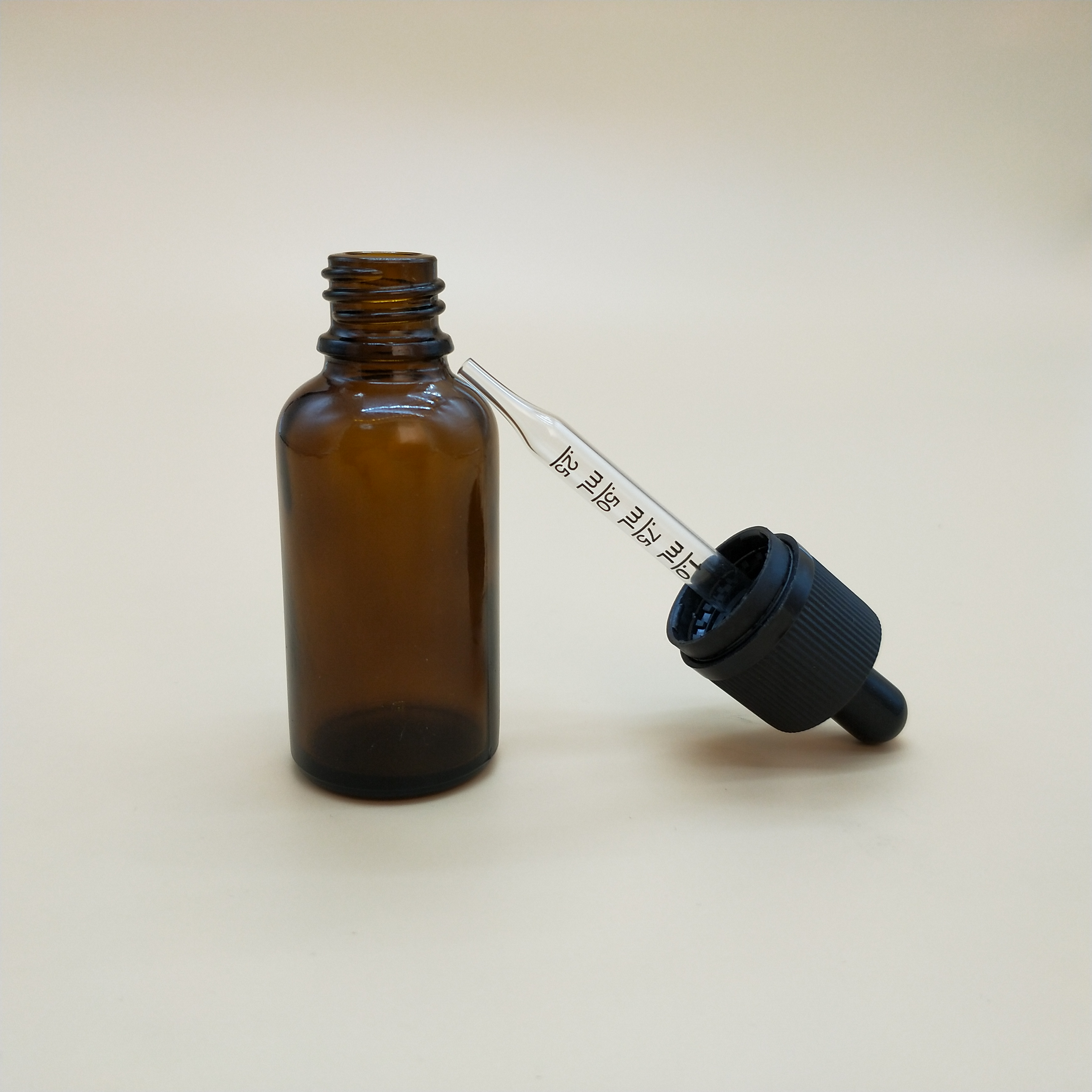30ml amber e juice bottles with measurements glass dropper 1oz essential oil bottles 30ml glass CBD oil containers