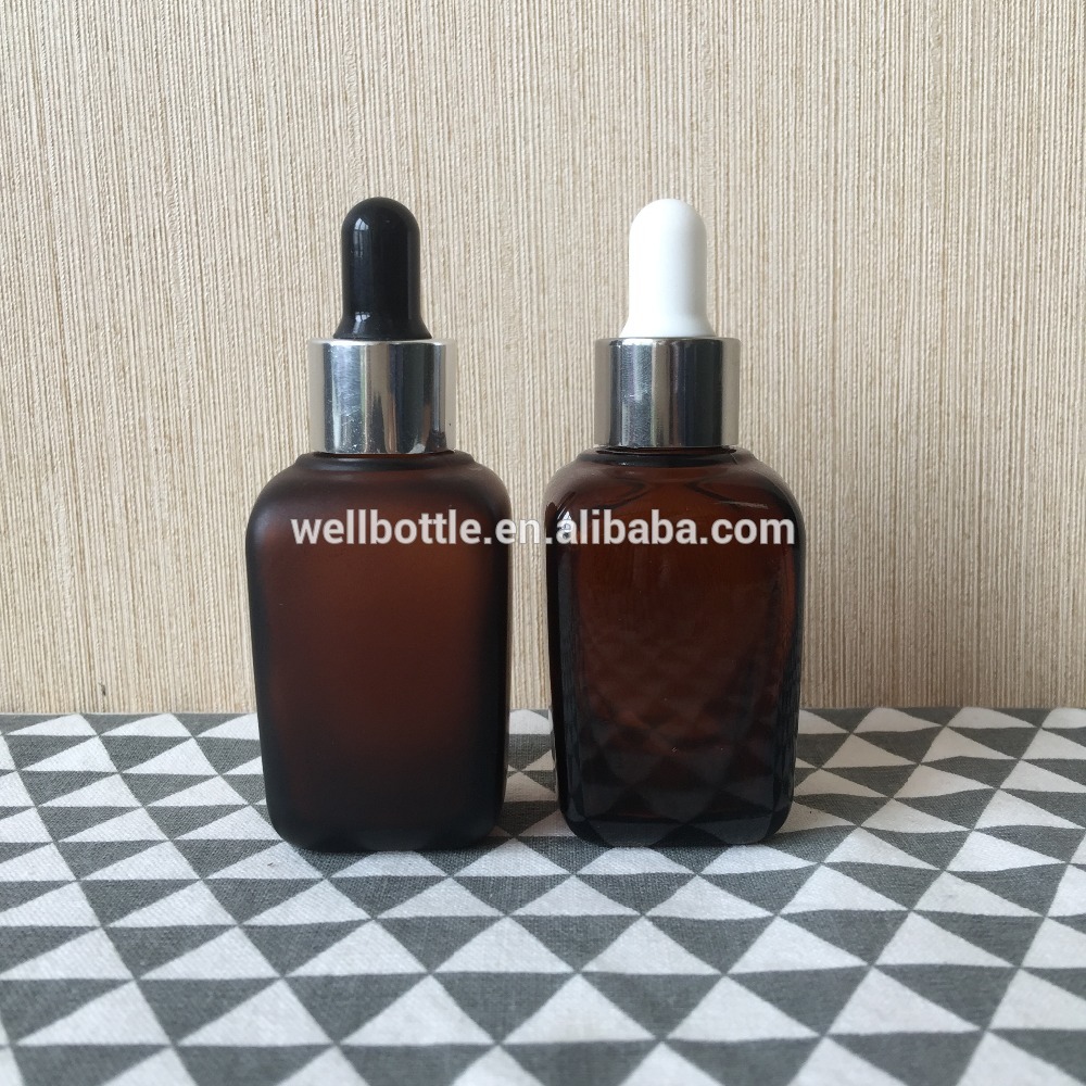 30ml amber square perfume bottle with dark wooden dropper cap Square-04R