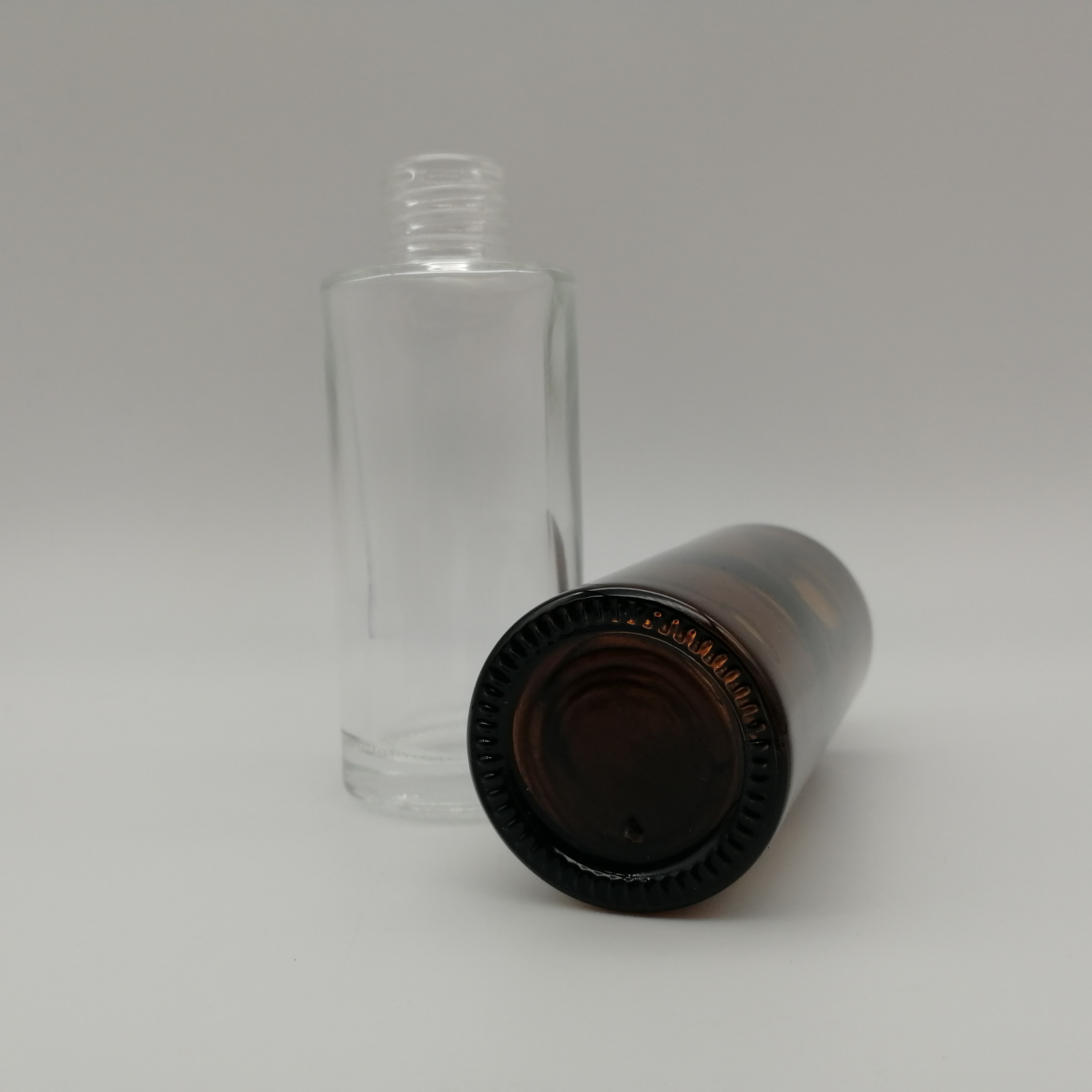 30ml fancy perfume serum treatment pump bottles clear glass with DIN18mm screw finish